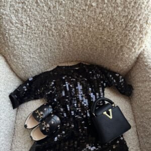 Alternative view of Black glitter توصيل فوري