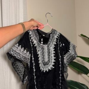 Black glitter توصيل فوري